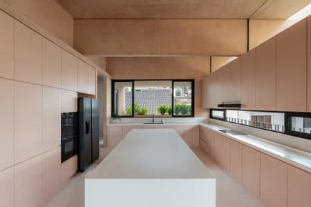 Armoua House